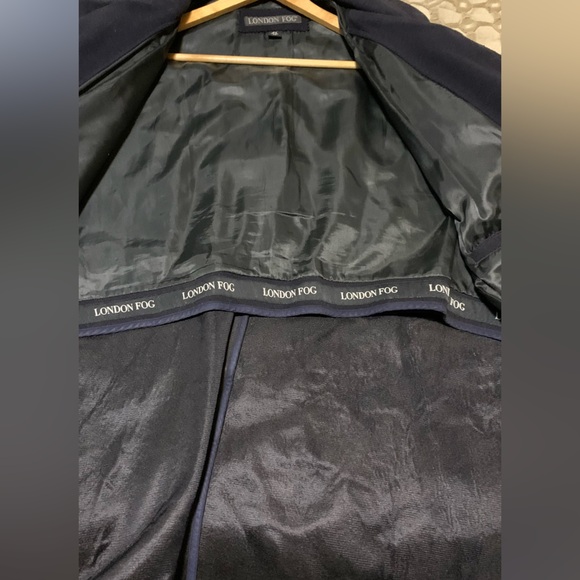 London Fog Classic dark blue Wool Coat - Picture 7 of 9